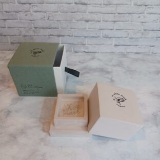 more room モアルーム アロマストーン ディフューザー＜ペールカラー＞