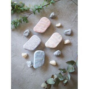 スカルプブラシkoora Scalp Brush マーブルストーン(ベージュピンク)